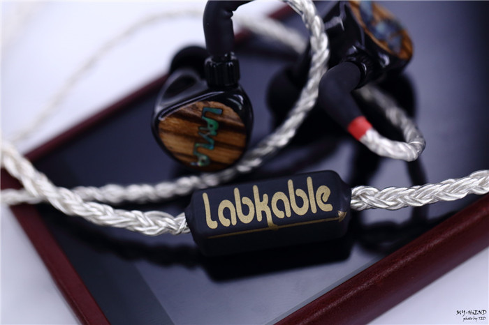 Labkable Titanè€³æœºä¿¡å·çº¿