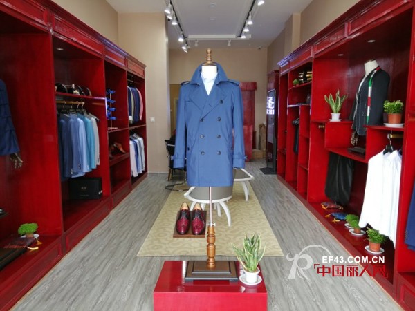 æœè£…å®šåˆ¶å¸‚åœºæ€Žä¹ˆæ ·ï¼Ÿè£åœ£ä¸€å®¶åˆä¸€å®¶æ–°åº—å¼€ä¸šå‘Šè¯‰ä½ å‰æ™¯