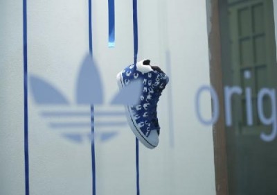 adidas åŽŸåˆ›è“æ ‡2013æ˜¥å¤ç³»åˆ—