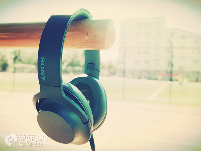 é’æ˜¥å°±è¦è‰² SONYè€³æœºæ–°å“MDR-100Aå›¾èµ