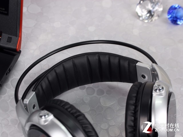 Sincerity AKG K323XS excellent in-ear earphones