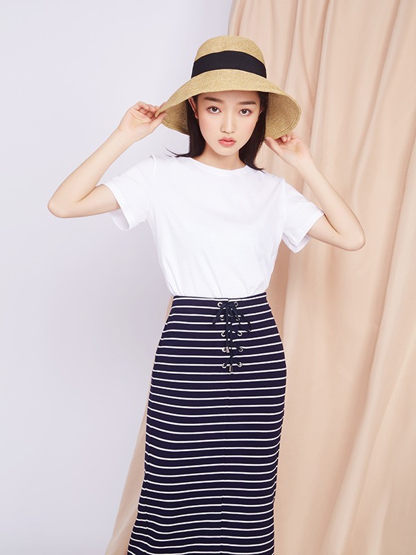 å¥³ç”Ÿæ€Žä¹ˆç©¿æ­æ›´å…·æ—¶å°šæ„Ÿï¼Ÿ å³¦å·¦ä¸ºä½ æ”¯æ‹›