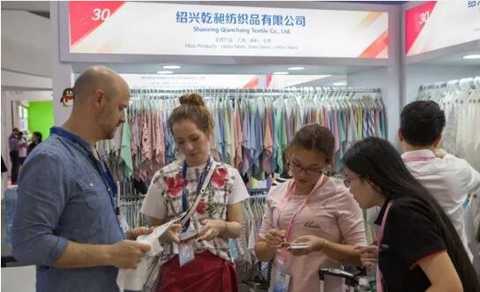 Shanghai intertextile exhibition tens of thousands of buyers to play interactive Global textile network exhibition hall full of passengers!