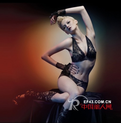 Yiselle (YISELLE) showcases the inner style of women to enhance their noble elegance