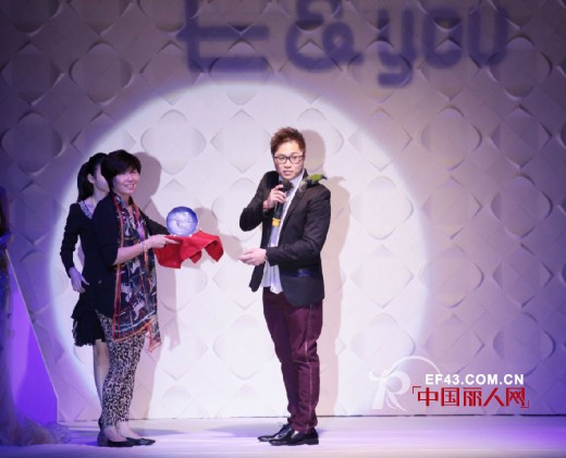 E&you2014æ˜¥å¤æ—¶å°šæœé¥°å‘å¸ƒä¼šå®Œç¾Žè½å¹•