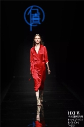 Yiluo Women's Wear 2018 Summer Apparel Appear