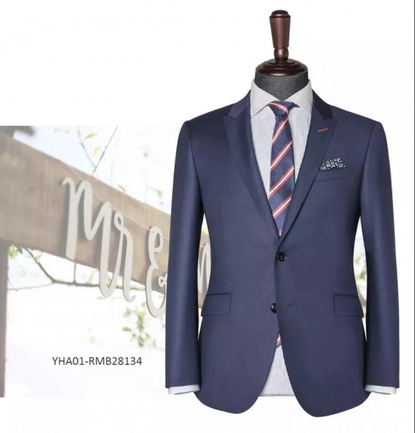 äº”æœˆç»“å©šå­£å©šç¤¼ç¤¼æœæœ‰å“ªäº›ï¼Ÿç”·å£«å®šåˆ¶æ¬¾è£åœ£