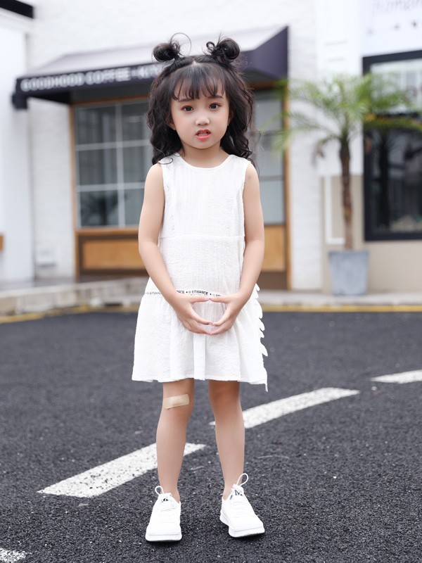 å¤å­£è¿žè¡£è£™ç©¿æ­æœ‰å“ªäº›ï¼Ÿå°å¥³å­©ä¹Ÿå¯ä»¥ç©¿å‡ºå¤æ—¥ç¾Ž