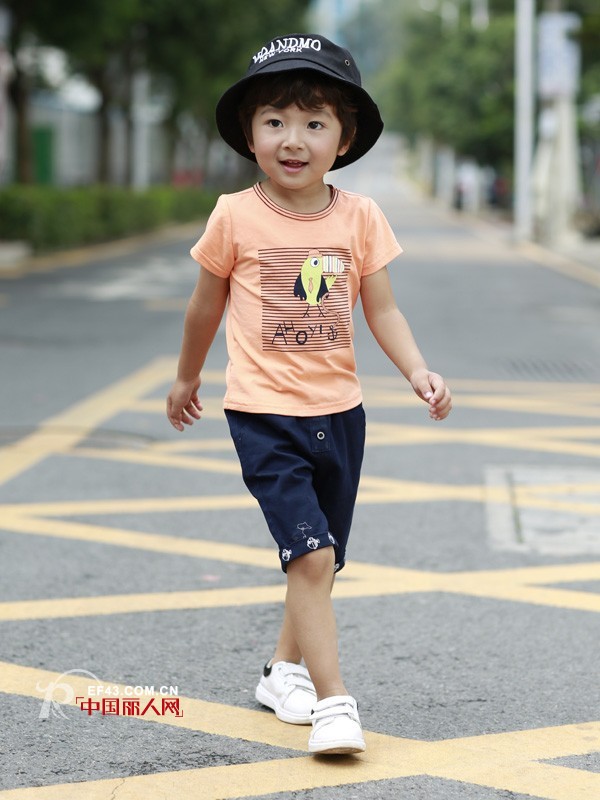 ç”·å­©å­ç©¿é»‘è‰²è£¤å­å¯ä»¥å— å¤å­£å­©å­ç©¿ä»€ä¹ˆé¢œè‰²è£¤å­å‡‰å¿«