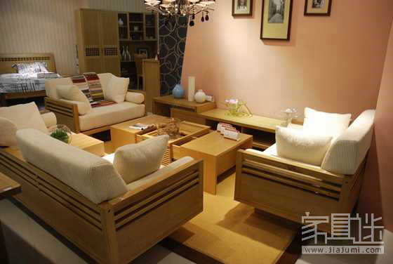 What kind of wood is good for solid wood furniture? Ash artificial wood furniture