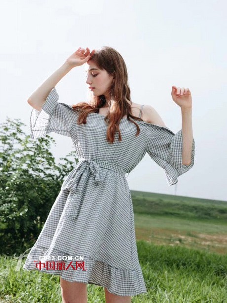 99å¹´å‡ºç”Ÿä»Šå¹´å‡ å²äº†ï¼Ÿ å¤§å­¦ç”Ÿå–œæ¬¢ç©¿ä»€ä¹ˆé£Žæ ¼è¡£æœ