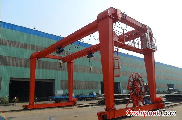 New century shipbuilding 5+5 ton gantry crane installation completed
