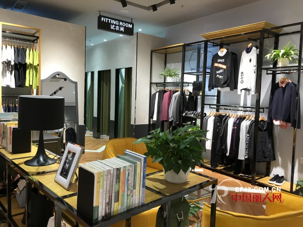 æ­å–œèŽŽæ–¯èŽ±æ€ç”·è£…æ–°åº—åœ¨æµ™æ±Ÿå¼€ä¸šï¼ ä¼˜è´¨å“ç‰ŒæŽ€èµ·åŠ ç›Ÿçƒ­æ½®