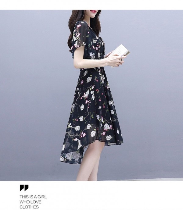 ç¢ŽèŠ±è¿žè¡£è£™çš„é­…åŠ›è®©ä½ åœ¨è¿™ä¸ªå¤æ—¥åšæœ€ç¾Žçš„å¥³äºº