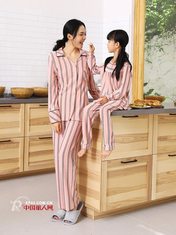 å¨˜é“æ˜¯è®²ä»€ä¹ˆ é™ªçˆ¸å¦ˆçœ‹å¨˜é“åœ¨å®¶é™ªçˆ¶æ¯ç©¿ä»€ä¹ˆ