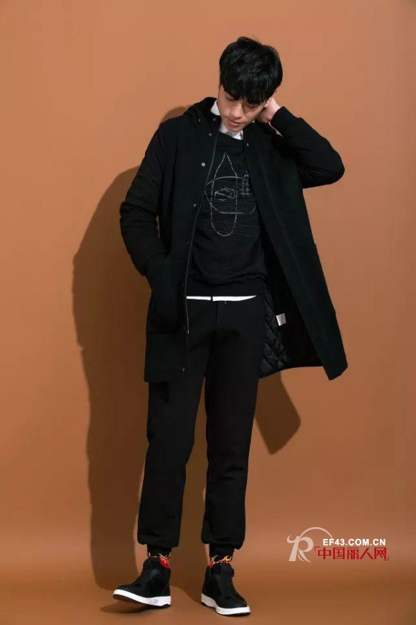 èŽŽæ–¯èŽ±æ€ç”·è£…æ—¢æœ‰æ¸©åº¦ä¹Ÿæœ‰é£Žåº¦ æˆç†Ÿçš„ç”·äººéƒ½å–œæ¬¢è¿™æ ·ç©¿