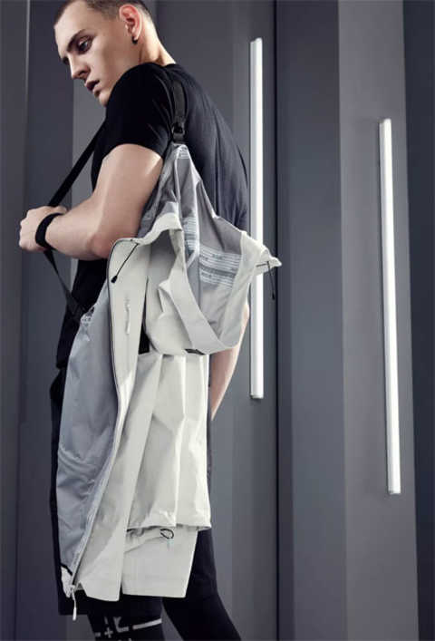 Sikai Le Idol Powerful Jacket New Products Listed and you are handsome