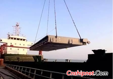 The first batch of 20 hatch covers of Nantong COSCO Heavy Industry was successfully shipped