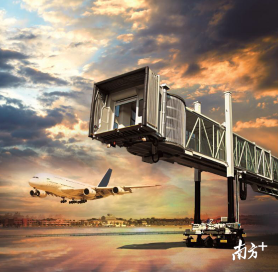 The driverless smart boarding bridge is in Shenzhen!