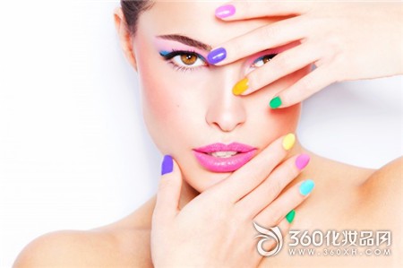 Nail hand nail polish skin brightening