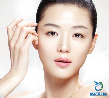 Korean drama queen teaches you how to skin care