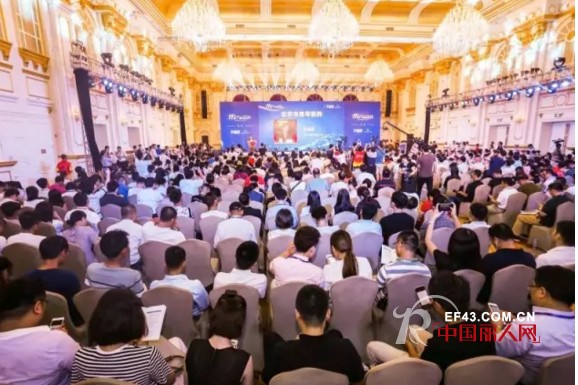 ç§€é»›æœé¥°è£è†ºç¬¬åä¸€å±Šä¸­å›½å“ç‰ŒèŠ‚â€œæ–°é›¶å”®æ¨¡å¼åˆ›æ–°å“ç‰Œâ€å¥–ï¼