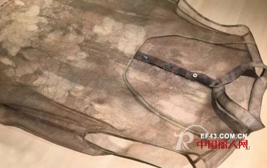 å½“ä½ è¿˜åœ¨å‡æœŸç»¼åˆç—‡æ—¶ ä»–ä»¬å·²ç»è¿žç»­åŠ ç­ä¸€ä¸ªæœˆ