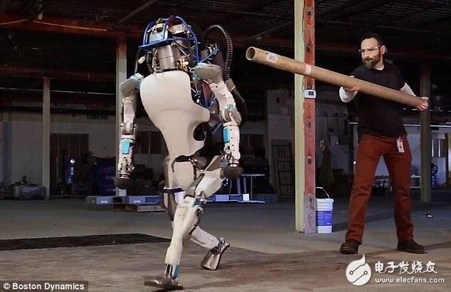 Google Atlas humanoid robot has adapted to complex terrain with better balance than humans