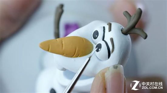 Disney video shows the whole process of 3D printing doll production