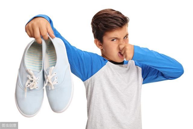 Shoes have a smell and don't wash? Teach you a few tricks, easy to remove shoe odor, save time and effort