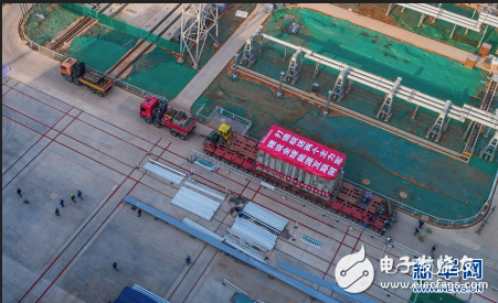 UHV transmission project Transformer "Big Mac" successfully arrived