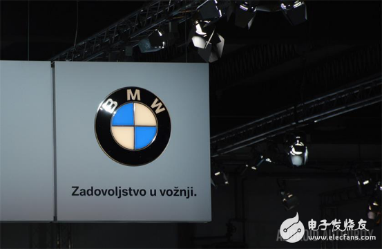 BMW abandoned Android car operating system for Apple