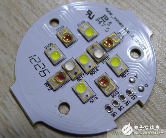 Intelligent control LED bulb Hue dismantling: the smartest intelligent lighting, how to do it?