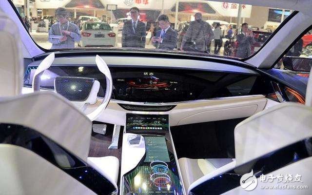No car buttons, full glass roof, 200,000 BBA luxury, Magotan A4 is not awkward