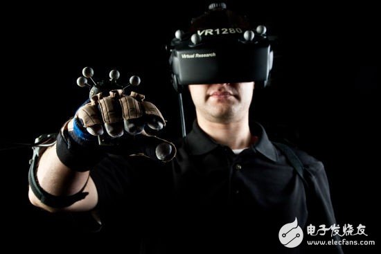 Cold thinking of virtual reality: Is it a full rise or a false prosperity?