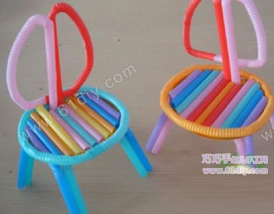 Straw making small chair