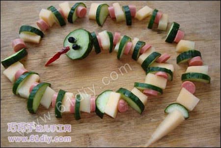 Children's vegetable platter