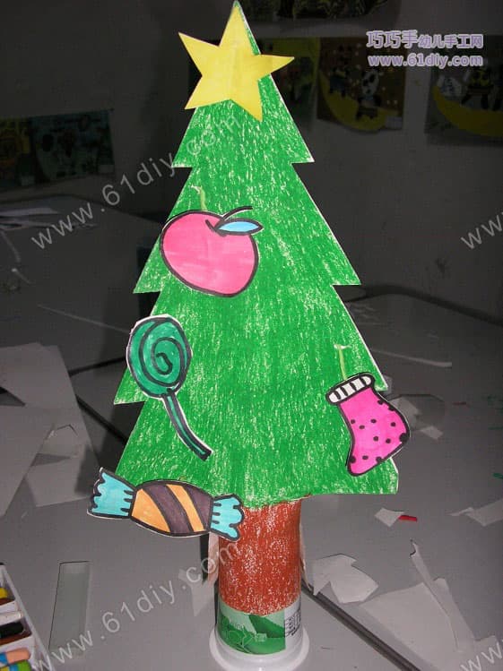 Christmas tree made by children