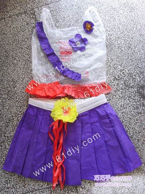 Plastic bag making kindergarten costumes