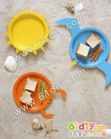 Tray handmade - birds, crabs, sun