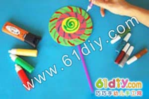 Sponge paper making lollipop