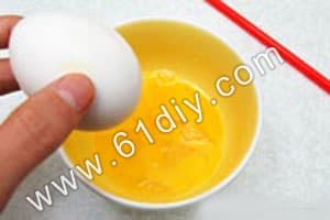 How to empty the eggshell Blowing Out an Egg