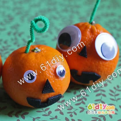 Orange making Halloween pumpkin O'Lantern Craft