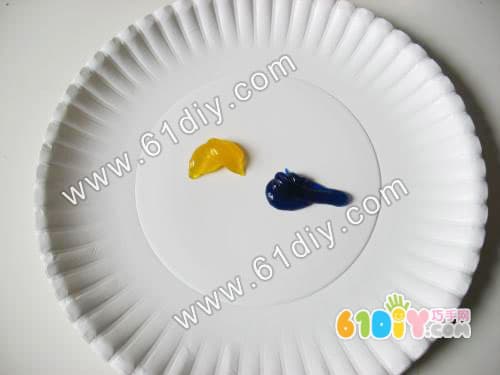 Paper plate snail handmade