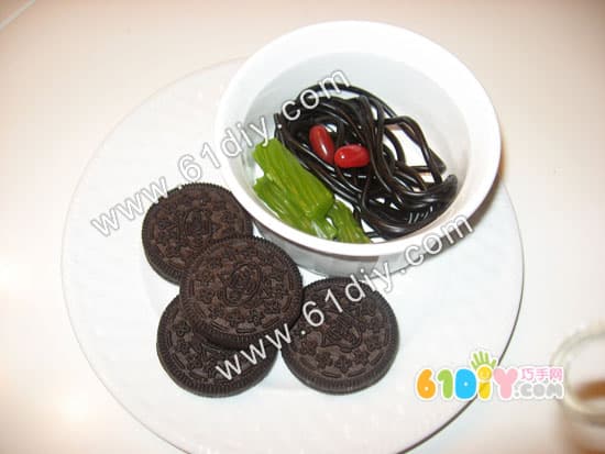 Oreo biscuit spider handmade