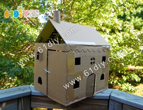 Carton making cottage