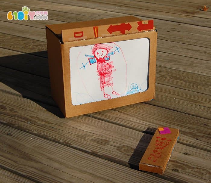 Carton making TV that can be played