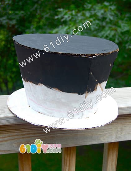 Hat DIY (waste carton handmade)