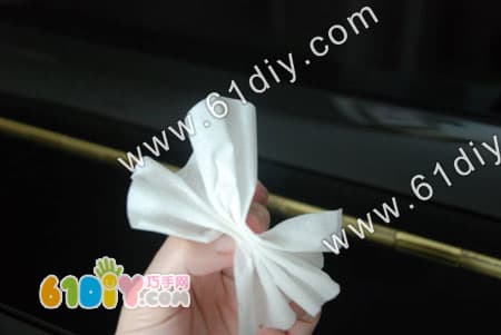 Tissue flower handmade (teacher's day gift)