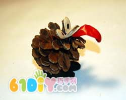 Pine cone making turkey illustration